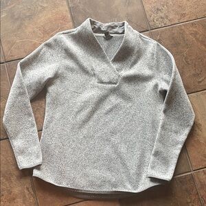 Eddie Bauer Sweatshirt